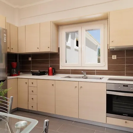 Santos Luxury Apartment Dassia (Corfu)