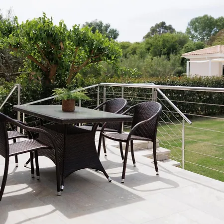 Santos Luxury Apartment Dassia (Corfu)